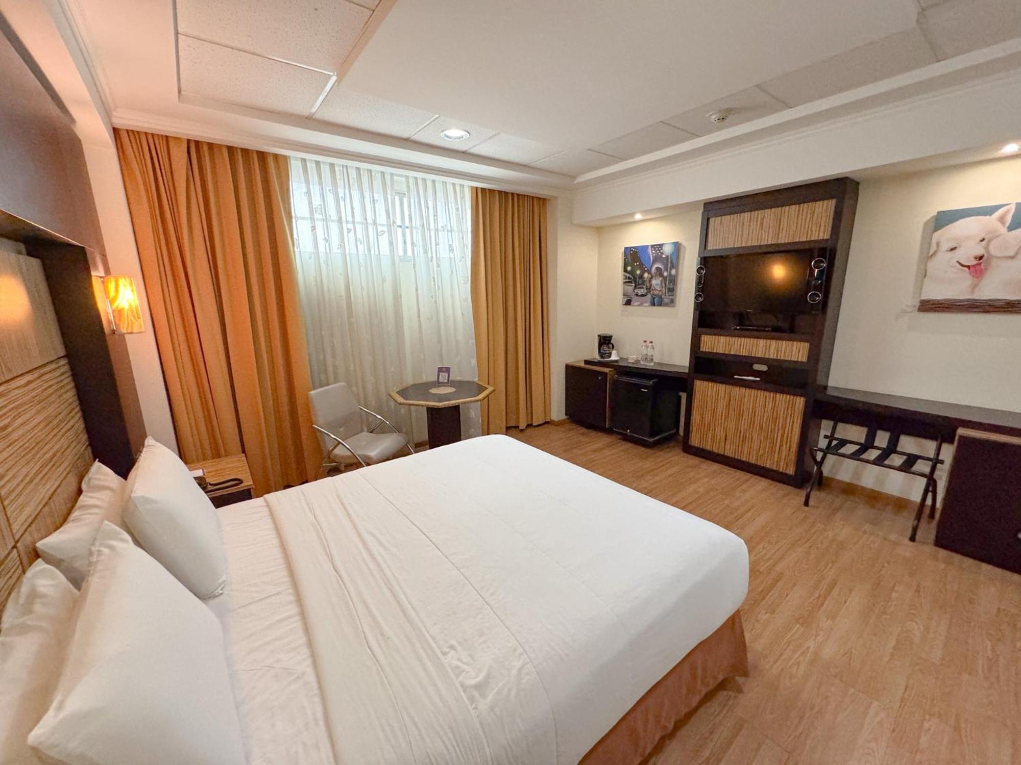 Gh Galeria Hotel Guayaquil Extérieur photo